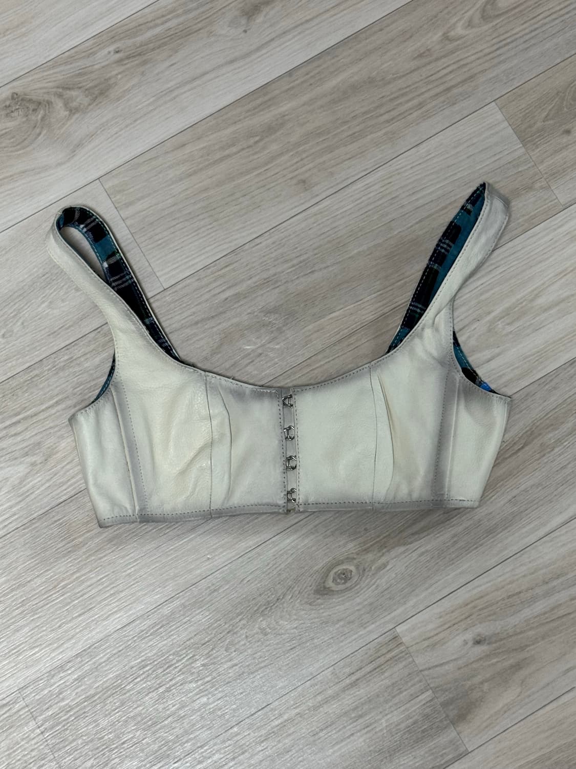 h&m 프리미엄 셀렉션 레더 탑 상품이미지1