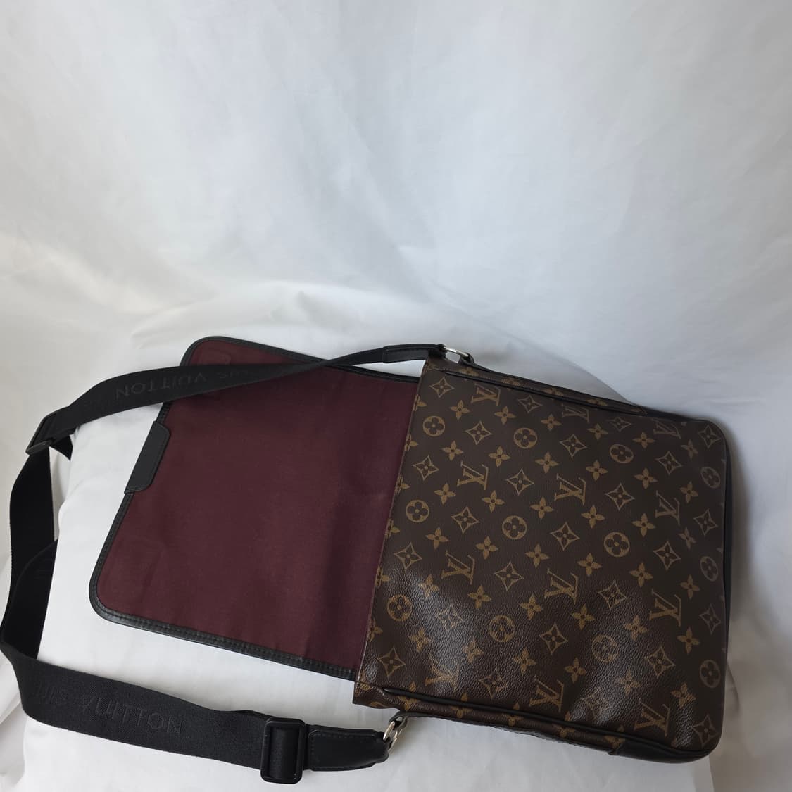[정품 LOUIS VUITTON] 루이비통 모노그램 남성 크로스 메신저백 상품이미지6