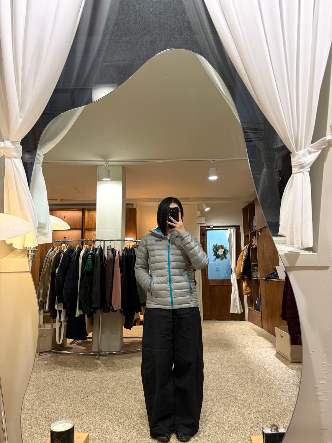 파타고니아 우먼즈 다운 스웨터 후디 자켓 상품이미지2