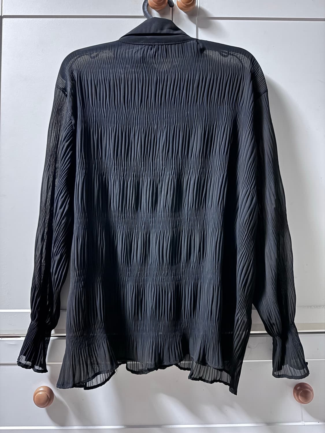 블랙 플리츠 시스루 블라우스 셔츠 상품이미지5