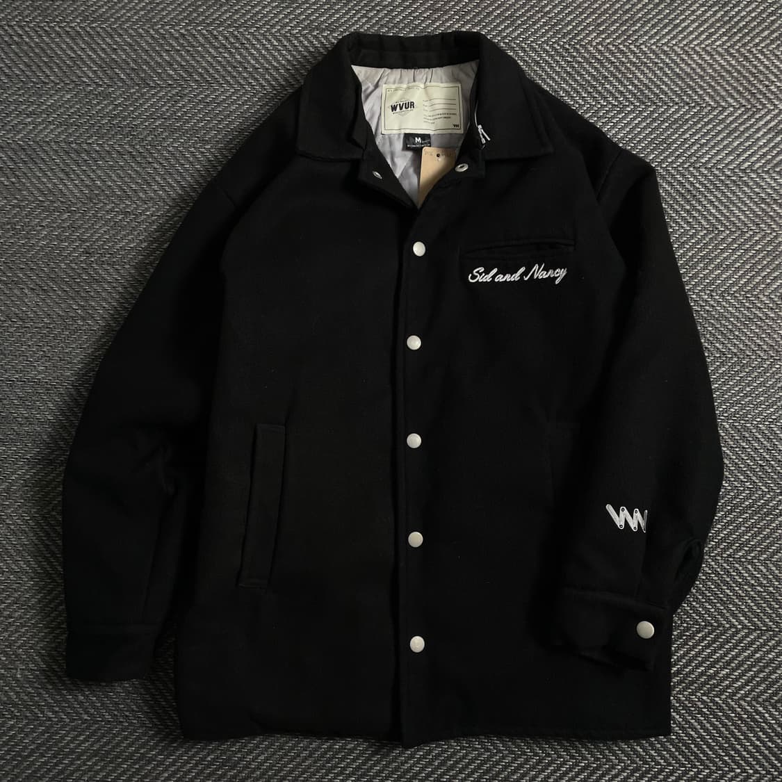 WVUR 스몰로고 누빔 바시티 자켓 블랙o 4494 상품이미지1