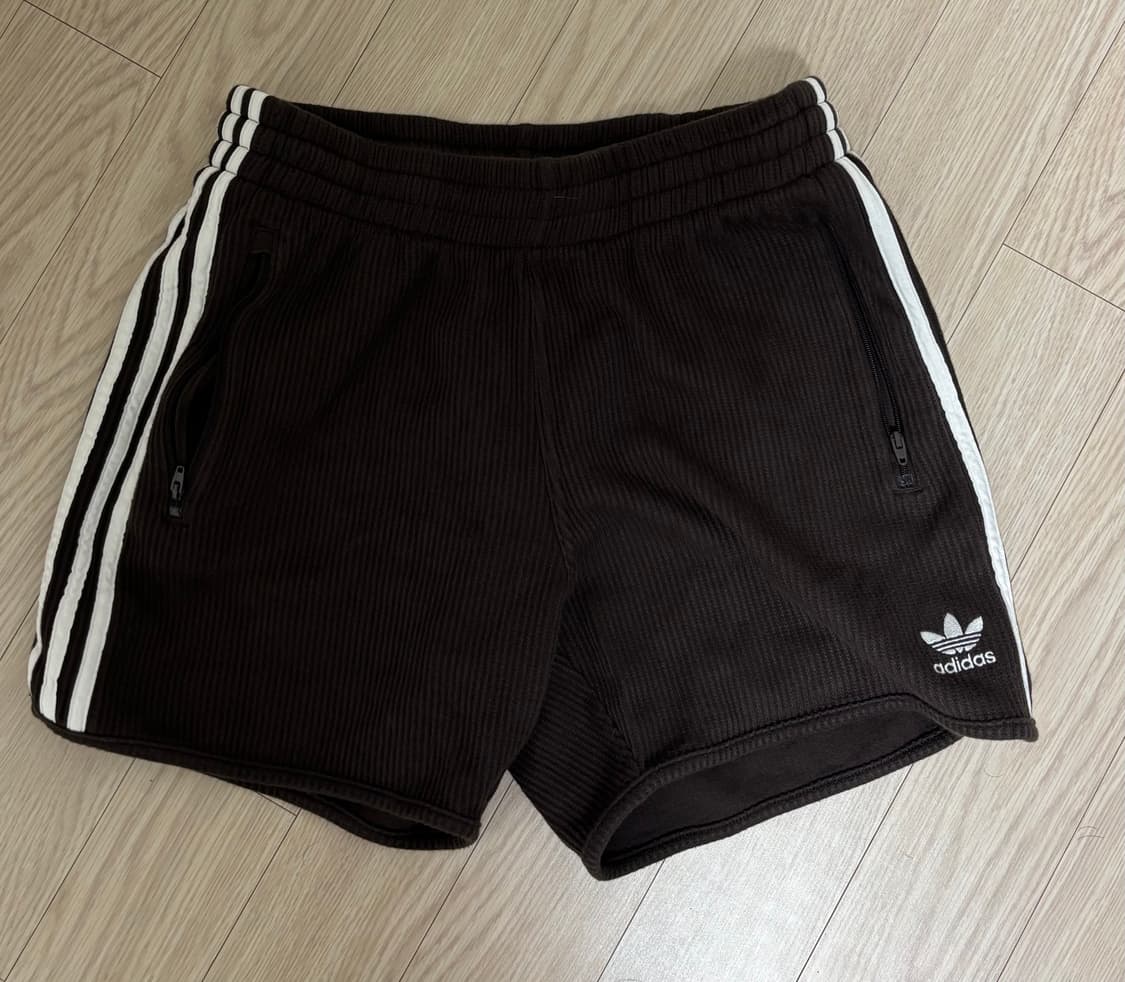 아디다스 와플 숏팬츠 L 다크브라운 상품이미지2