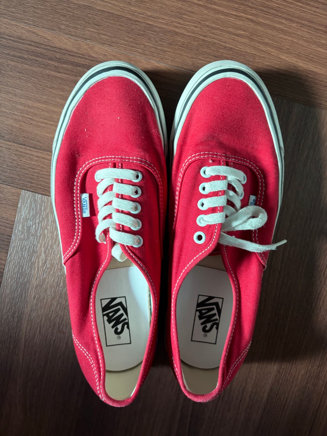 반스 어센틱 레드 285 판매 상품이미지1