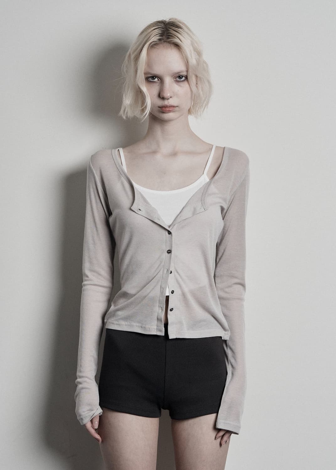 보헤미안서울 베이직 스쿱 버튼 가디건 베이지 상품이미지1