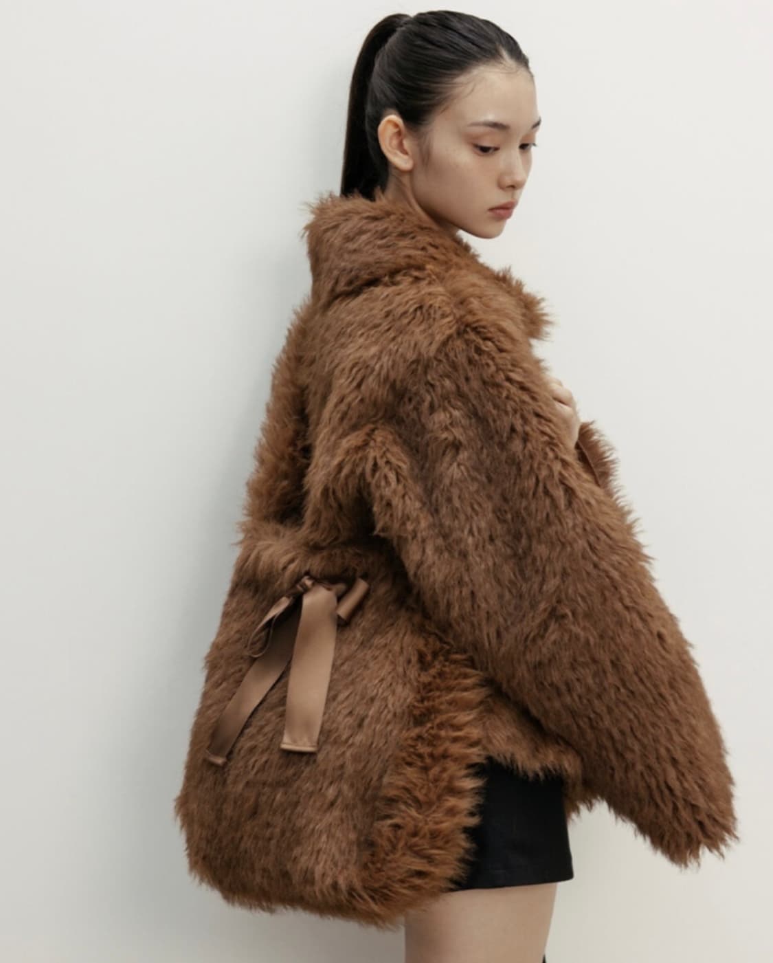 더티스 SLIT FLARE FUR JACKET 상품이미지1