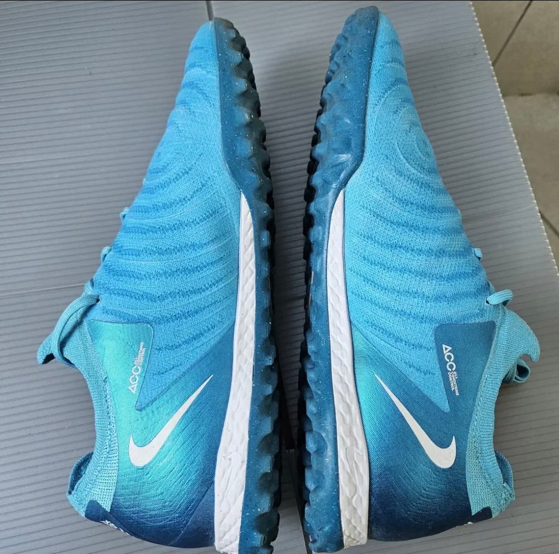 나이키 풋살화 팬텀GX2 프로 TF 270 상품이미지3