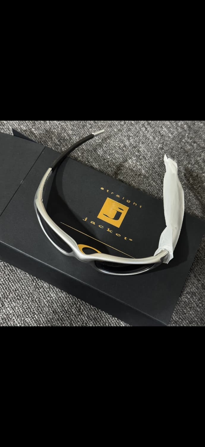 오클리 스트레이트 자켓 99 MUZM 플레임 선글라스 새상품 상품이미지4