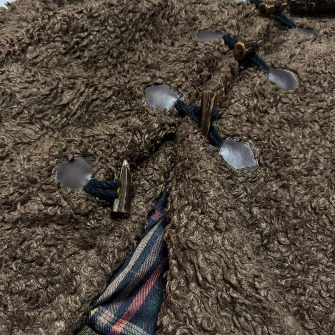 Ehyphenworld Gallery 브라운 덤블 토글 버튼 쇼트 자켓 상품이미지4