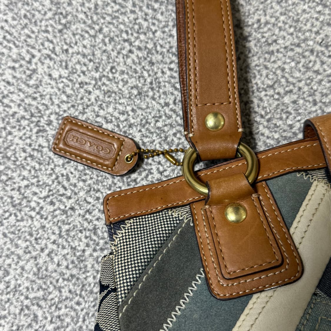 Coach 코치 패치워크 토트백 상품이미지5