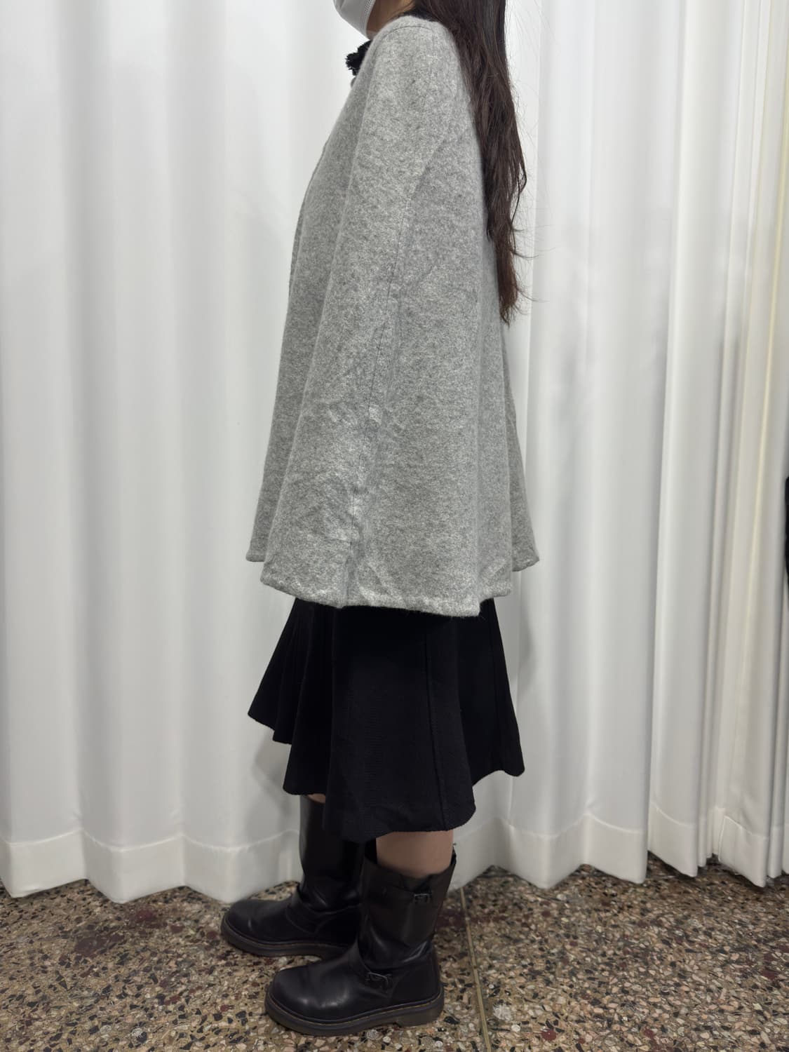 soft gray wool cape 상품이미지4