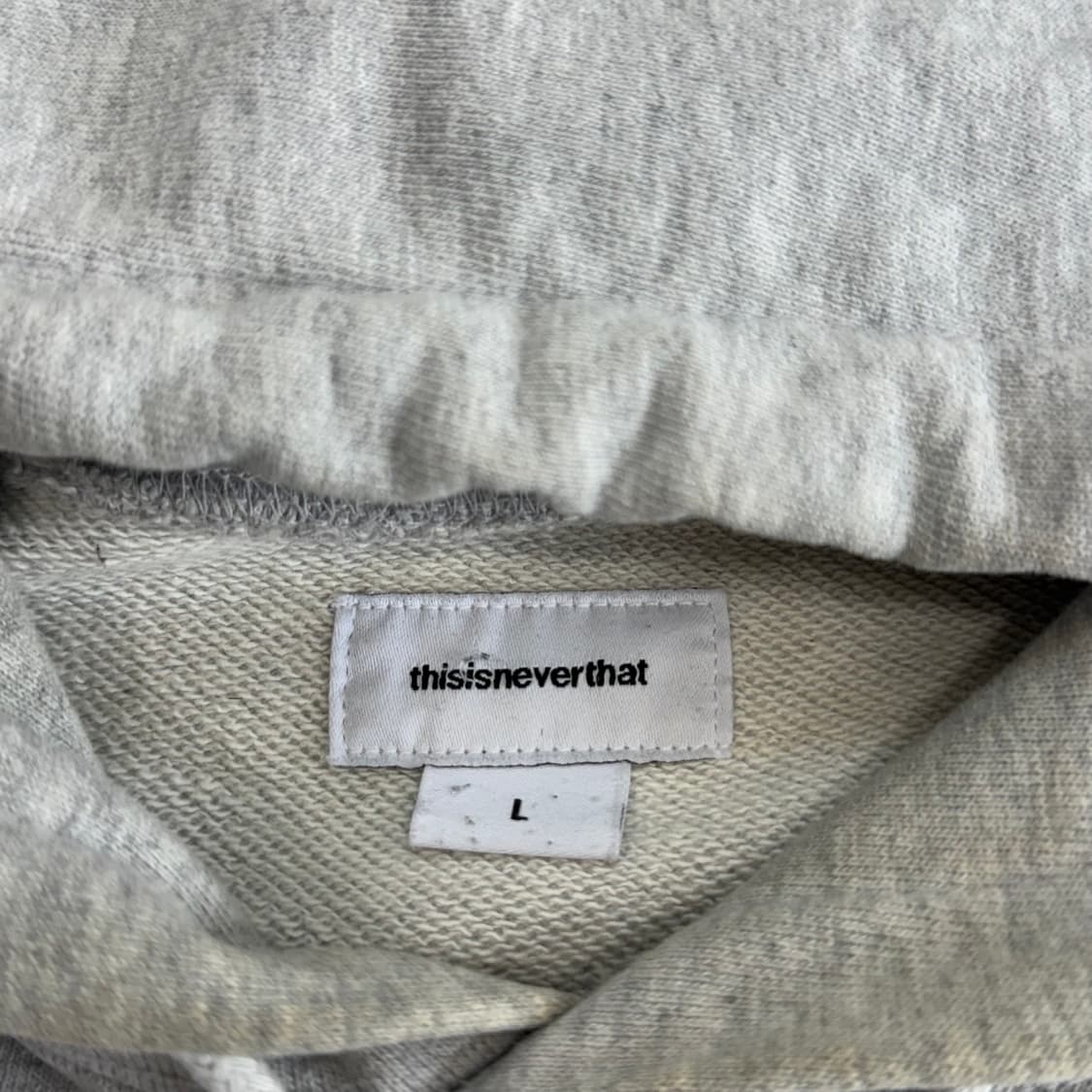 Thisisneverthat 디스이즈네버뎃 네이비 로고 그레이 후드티   상품이미지5