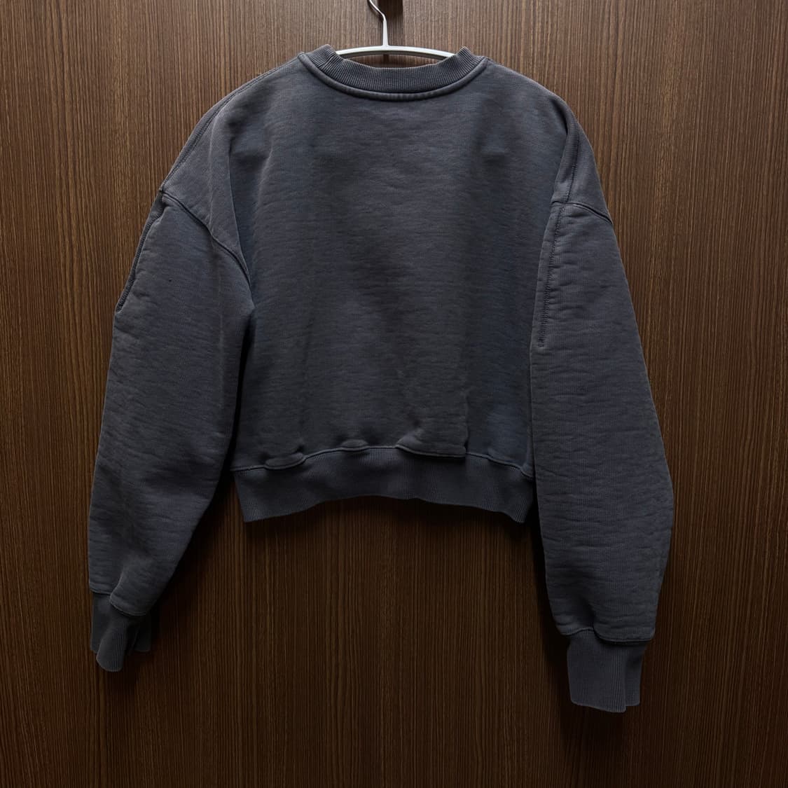 렉토 크롭 맨투맨  상품이미지4