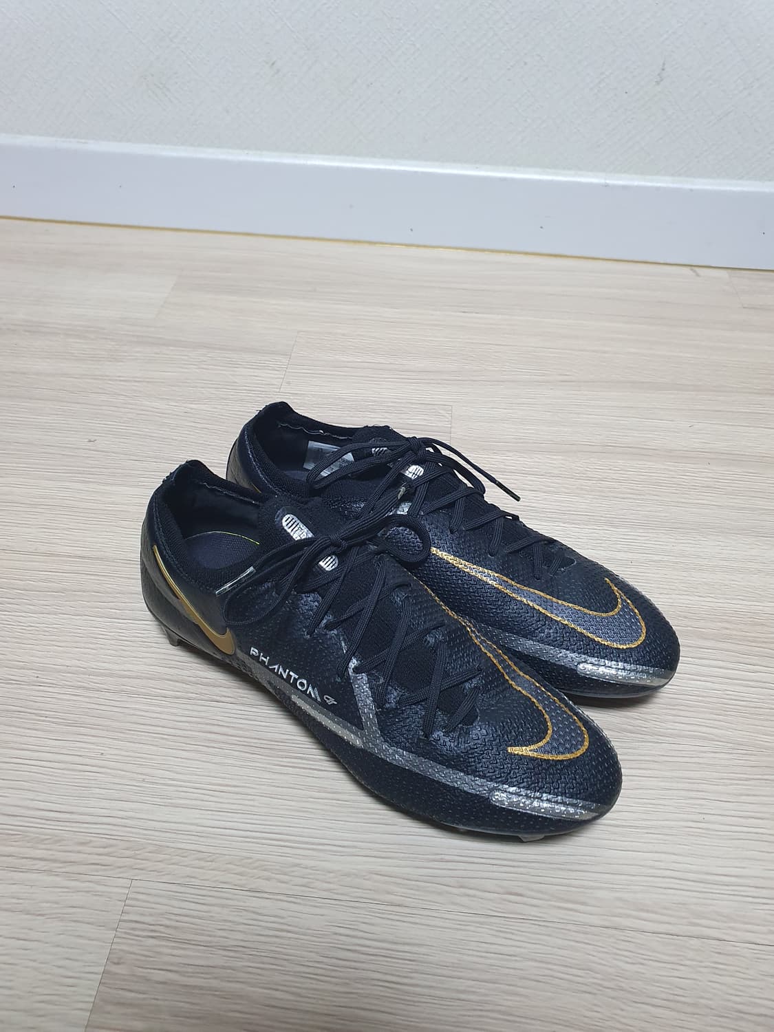 나이키 팬텀 GT2 엘리트 축구화 265 상품이미지2