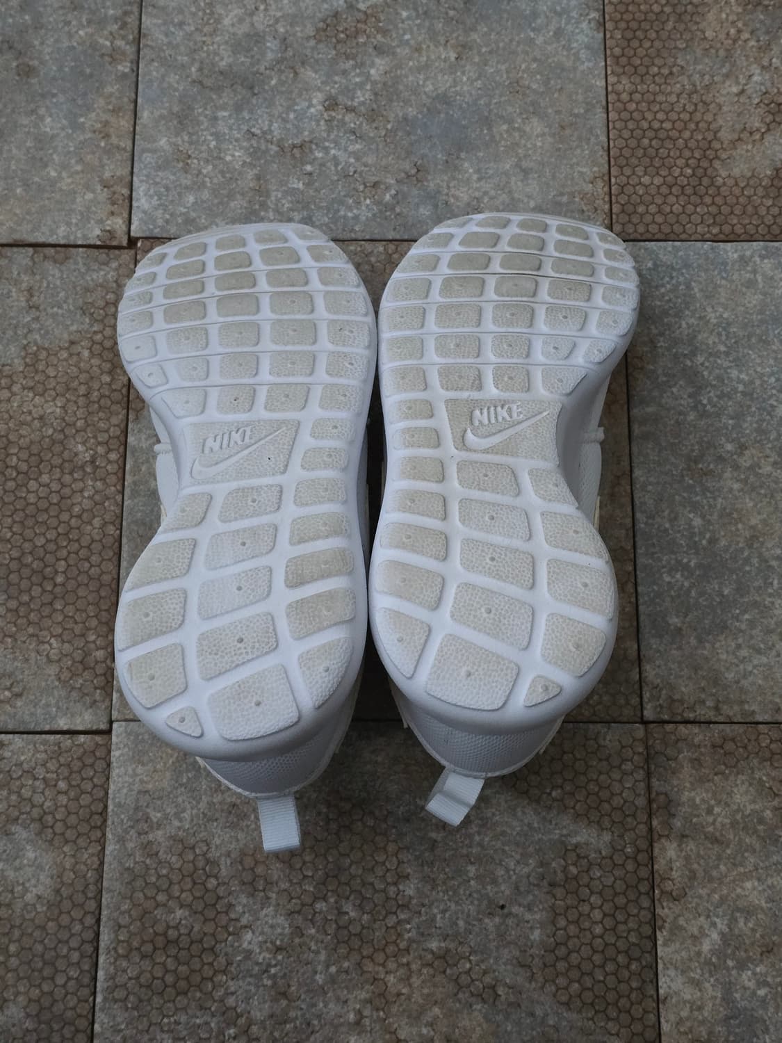 (230)나이키 로쉬 원 화이트  상품이미지9