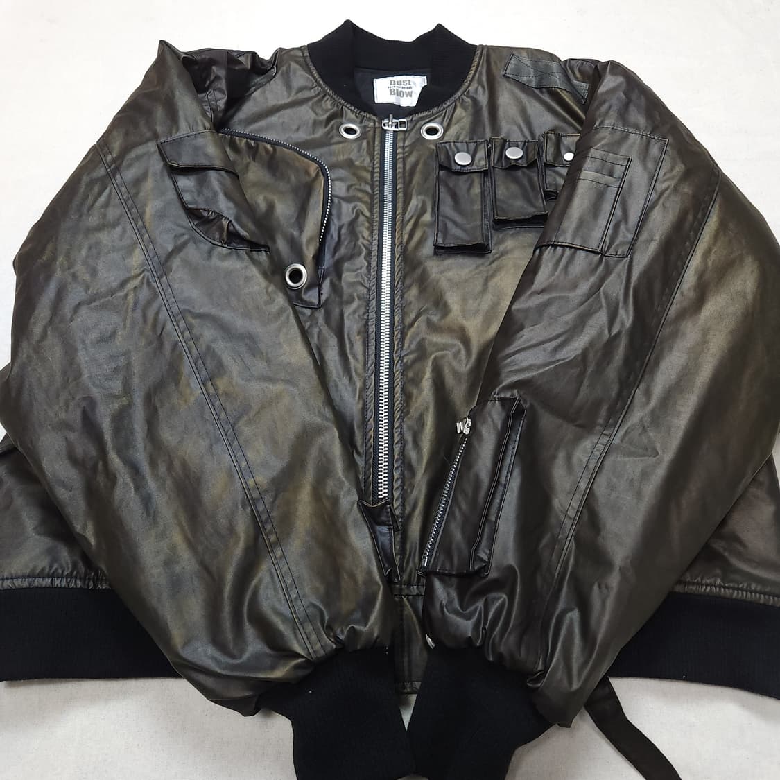 [OS] Dust Blow 멀티 포켓 봄버 자켓 (100~105) 상품이미지2