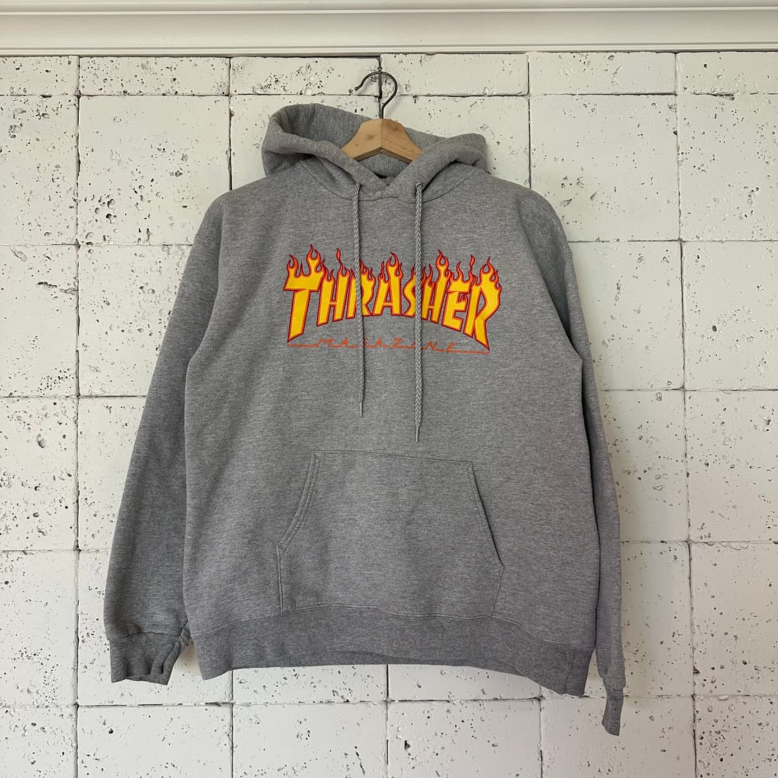 S 트레셔 후드티 상품이미지1