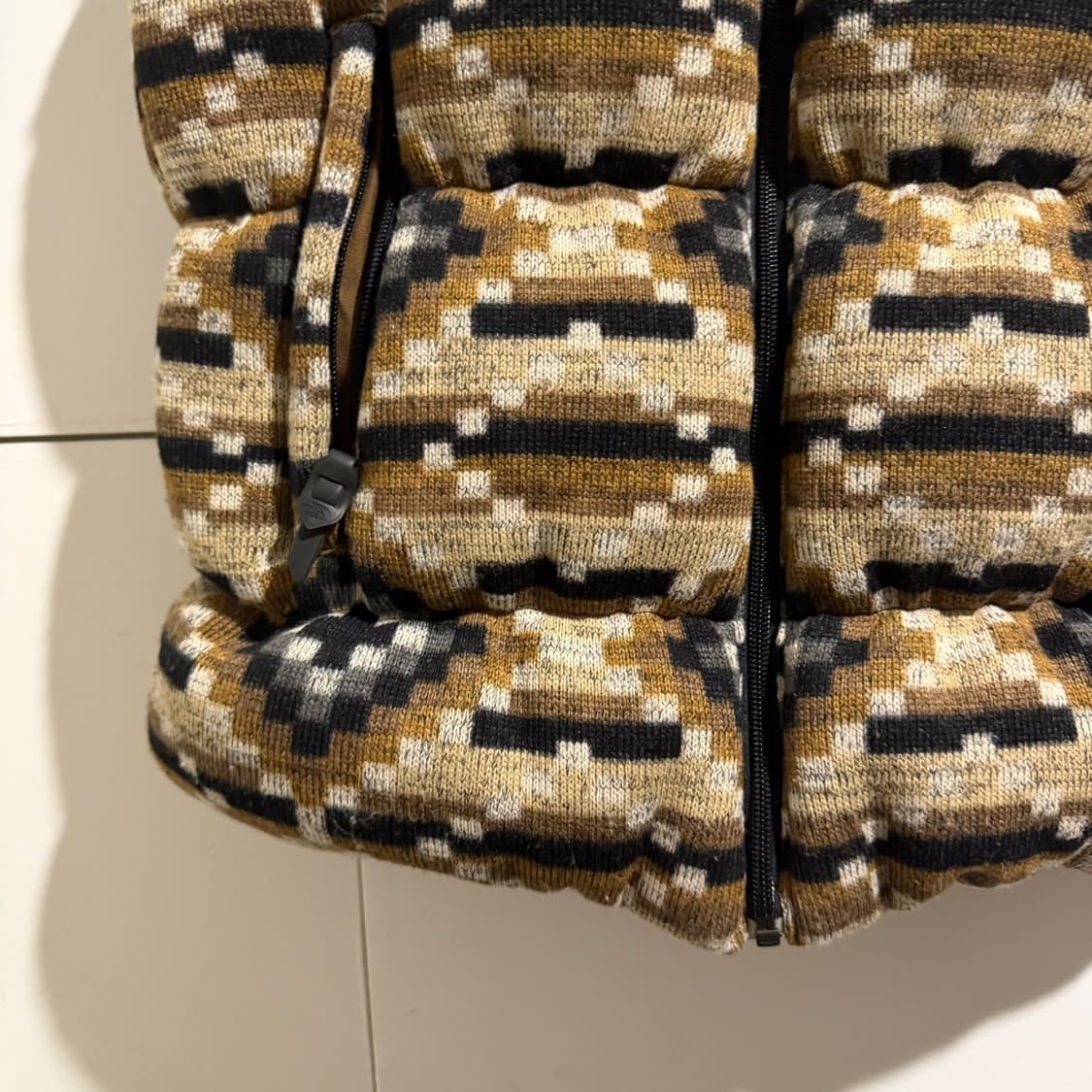 노스페이스 노르딕 패턴 패딩 조끼 상품이미지3