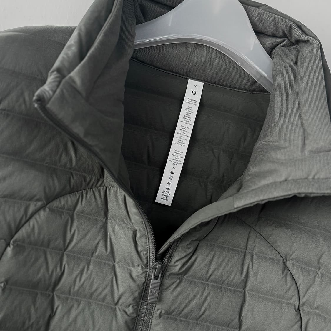 룰루레몬 팩 잇 다운 경량 구스 자켓 상품이미지3