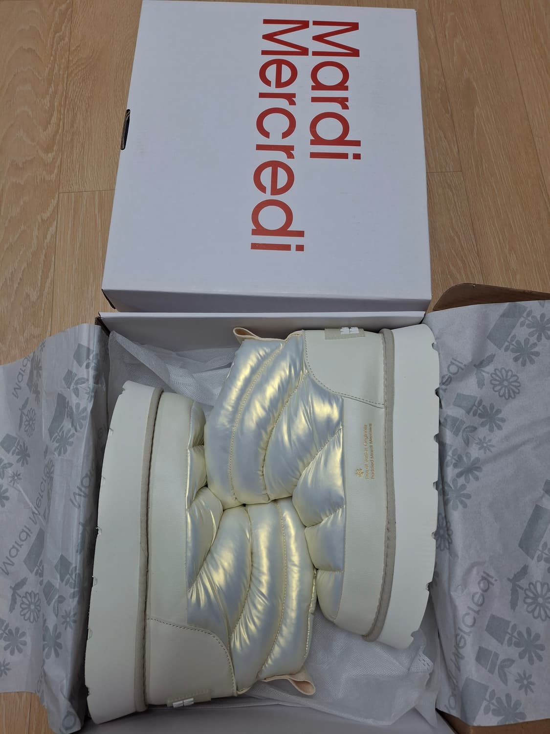 (마지막특가) 마르디 패딩부츠 화이트 250 (새상품) 상품이미지1