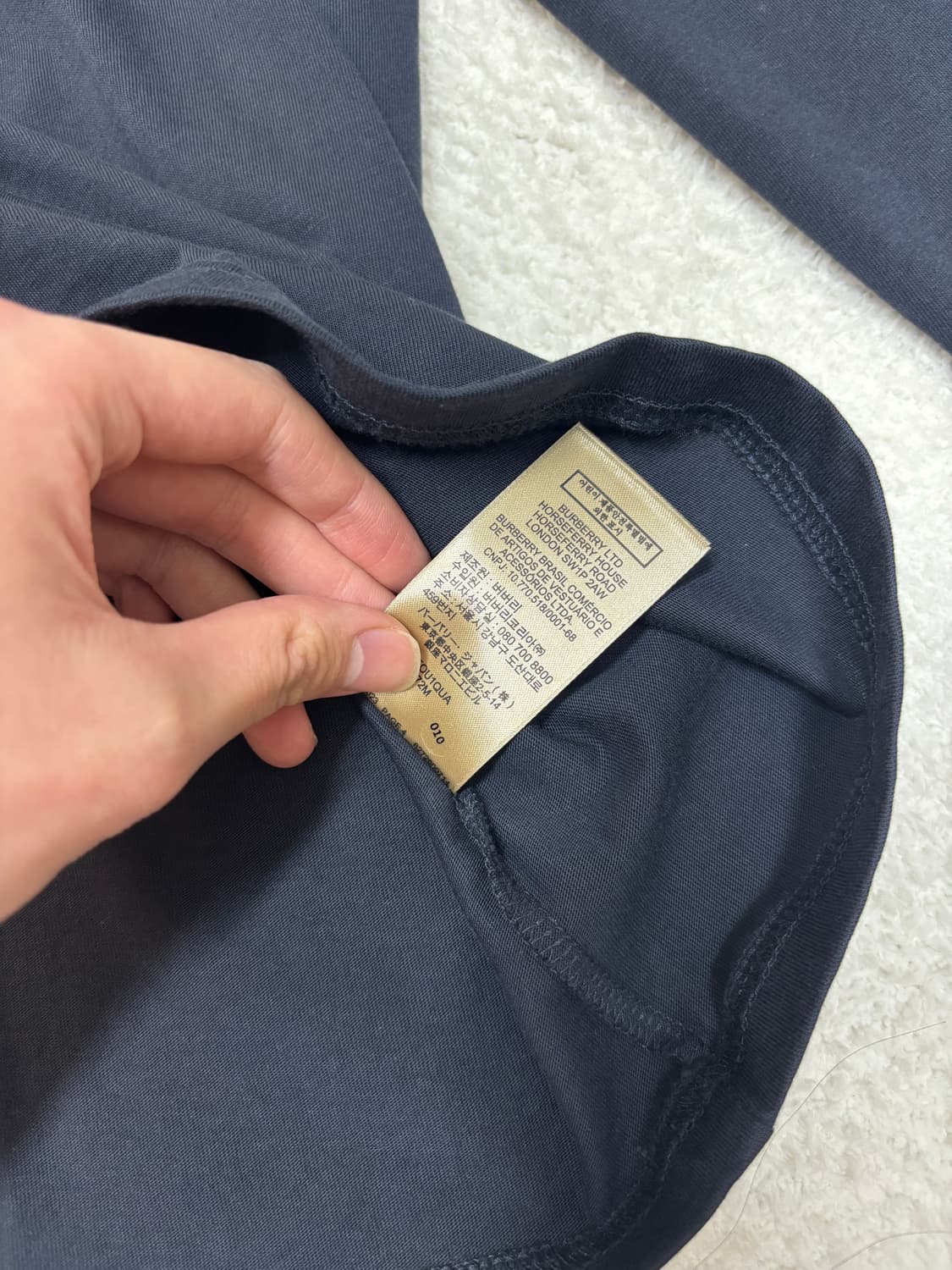 버버리 로고 롱슬리브 m사이즈 (풀구성) 상품이미지9