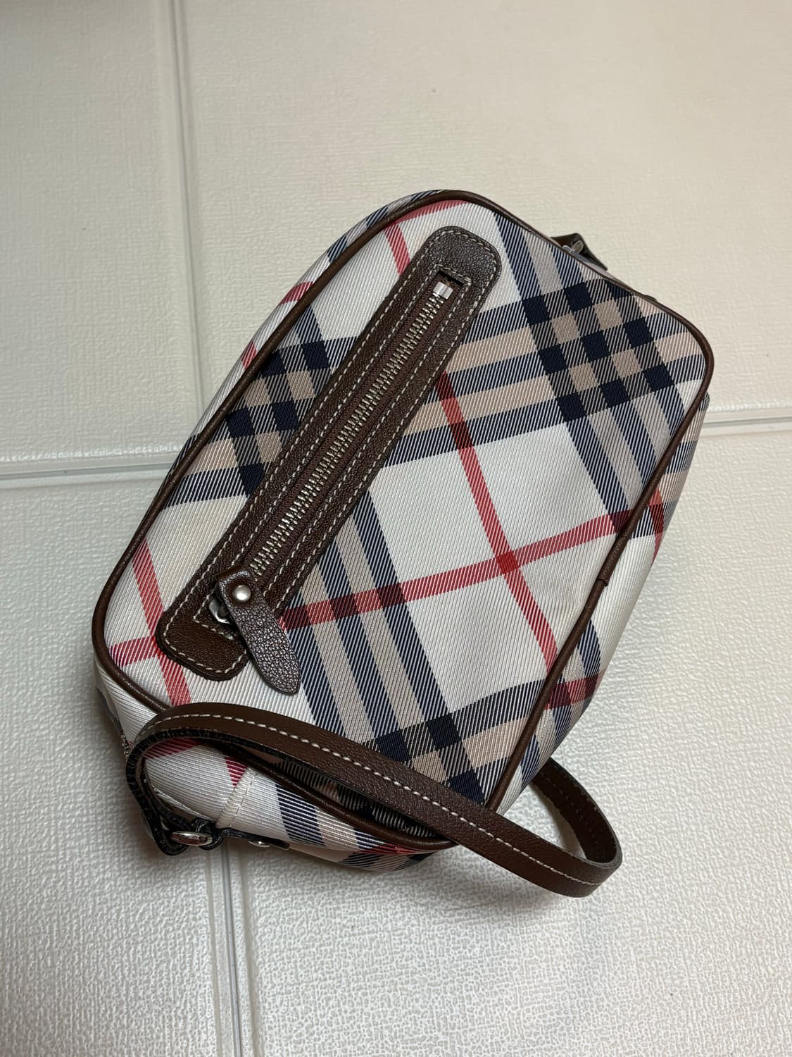 버버리 블루라벨 카메라백 숄더백 크로스백 상품이미지3