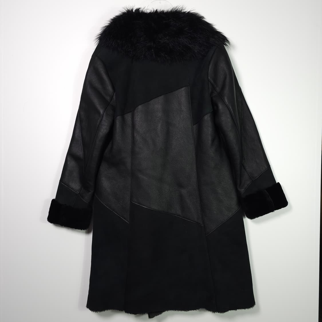 DEMOO PARKCHOONMOO 무스탕 코트 상품이미지4