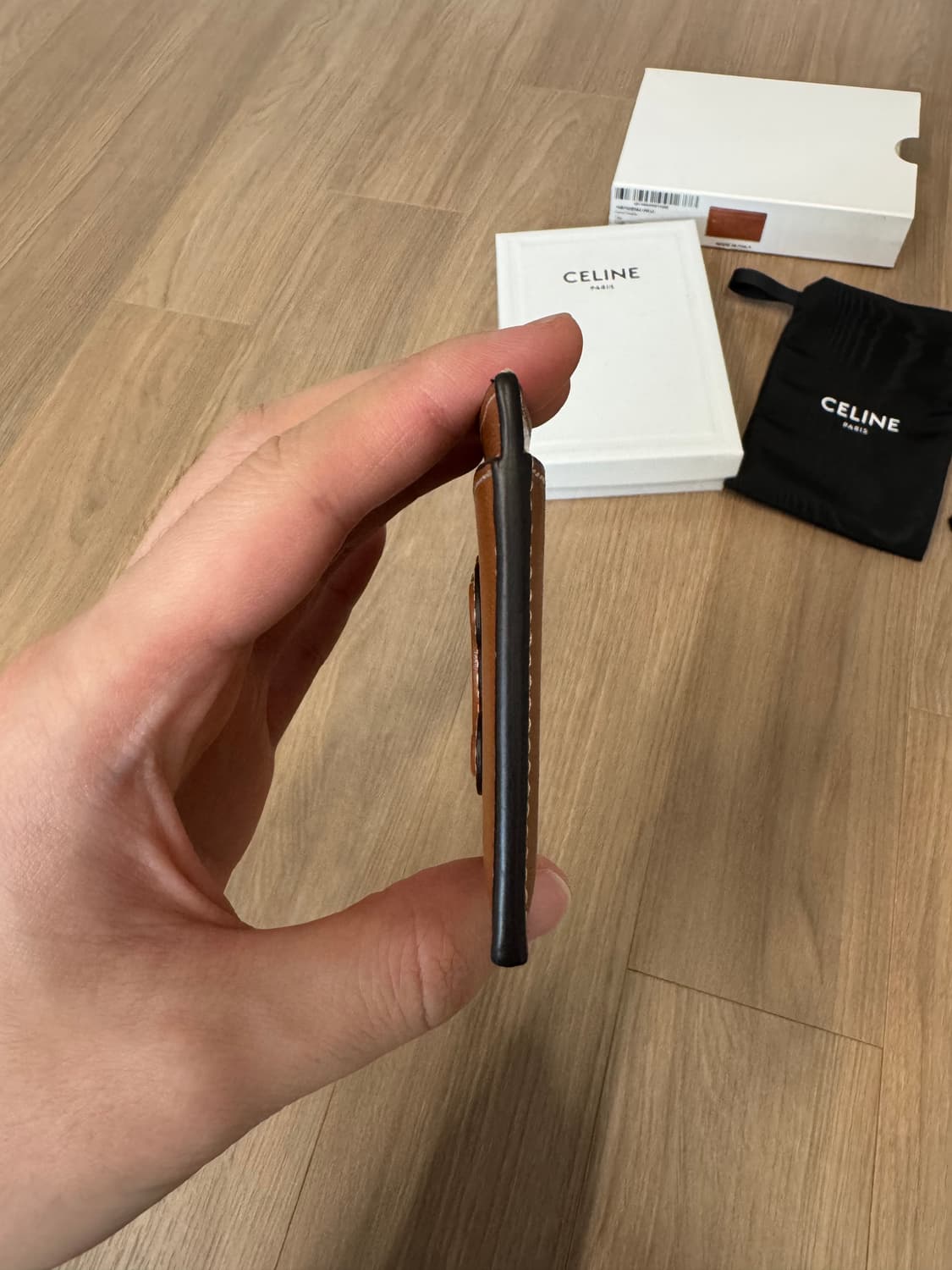 셀린느 스무스 램스킨 레더 트리옹프 카드 홀더 탄 상품이미지7