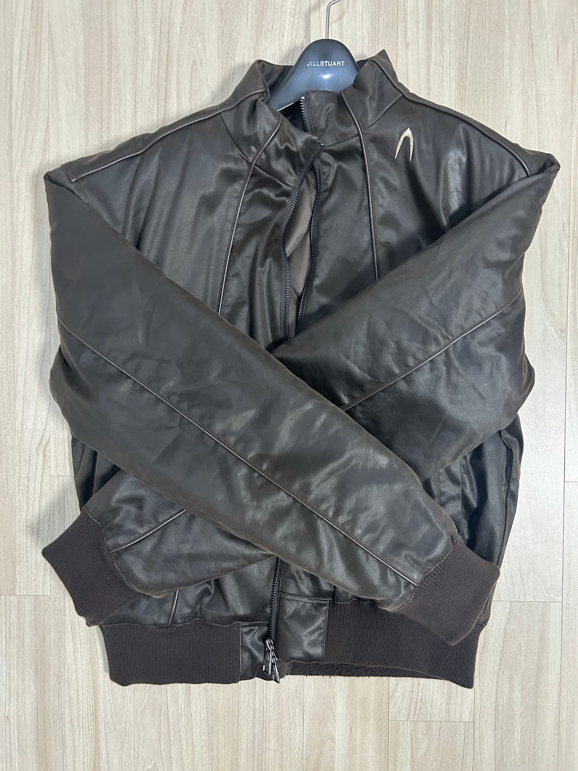 아캄 Piping Leather Blouson (Brown) 상품이미지2