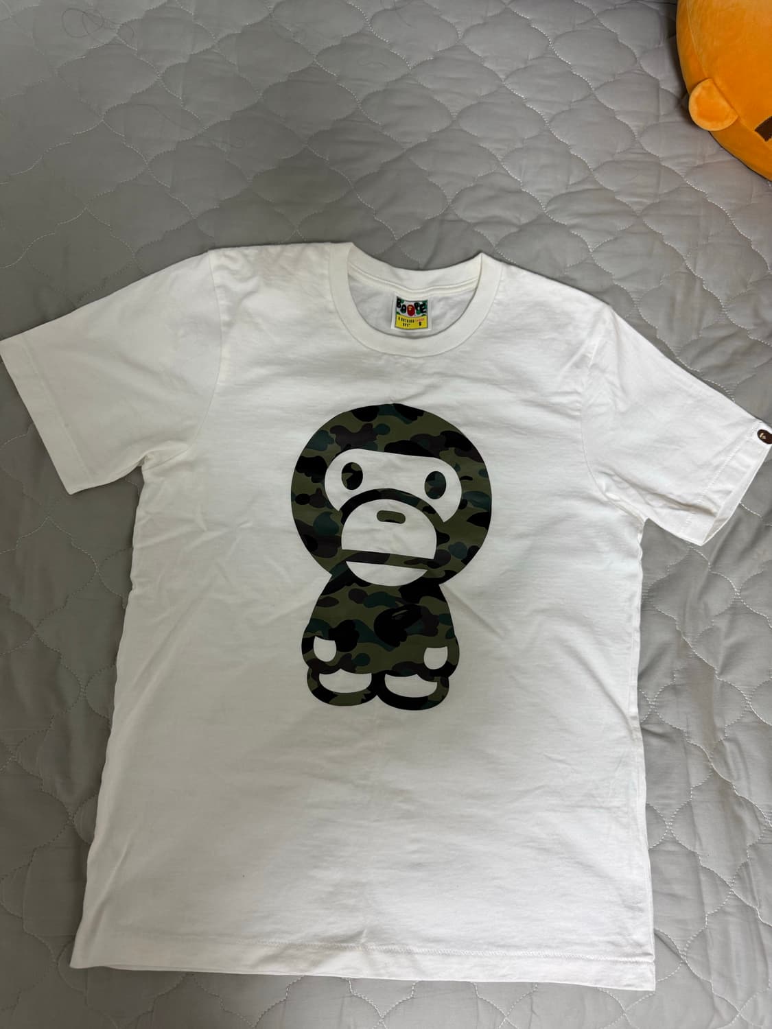 (W) 베이프 퍼스트 카모 빅 베이비 마일로 티셔츠 화이트 그린 상품이미지2
