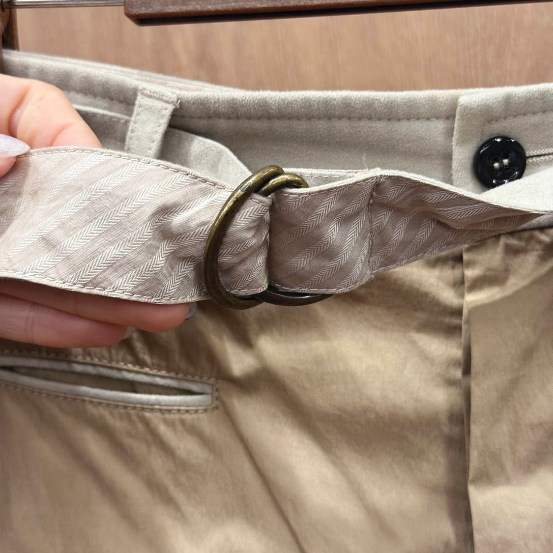 입생로랑 버뮤다 하프팬츠 D링 벨트 디테일 하이웨스트 베이지 상품이미지6