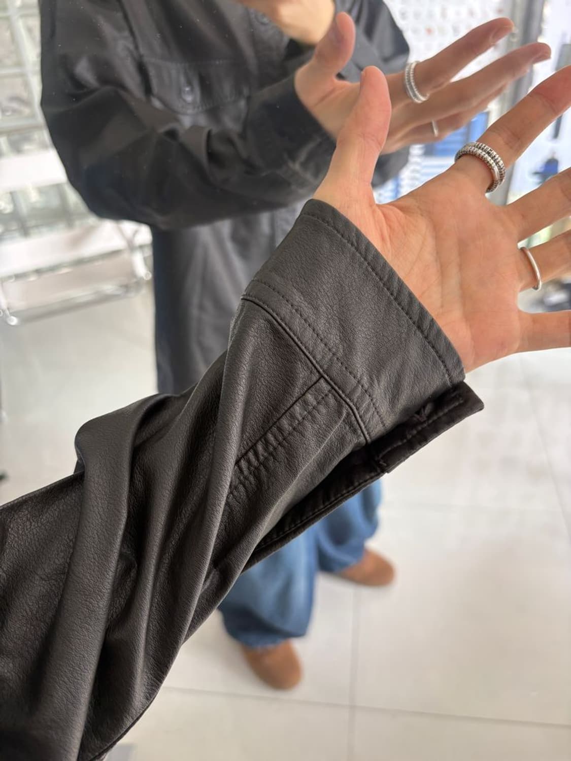 FAKE LEATHER CPO SHIRT 상품이미지5