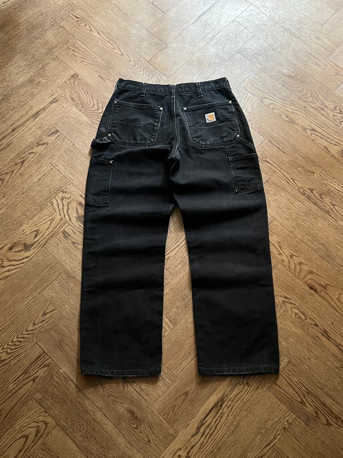 [32]칼하트 Made in USA 더티워싱 블랙 더블니 워크 팬츠 상품이미지2