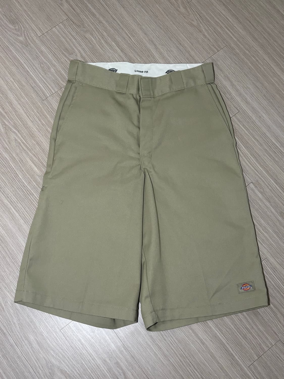 디키즈 루즈핏 버뮤다 카키 30 상품이미지1