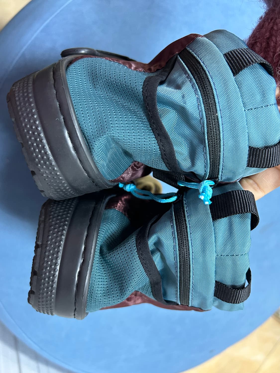 크록스 x 니콜 맥러플린 캠프사이트 클래식 클로그 블랙 상품이미지6