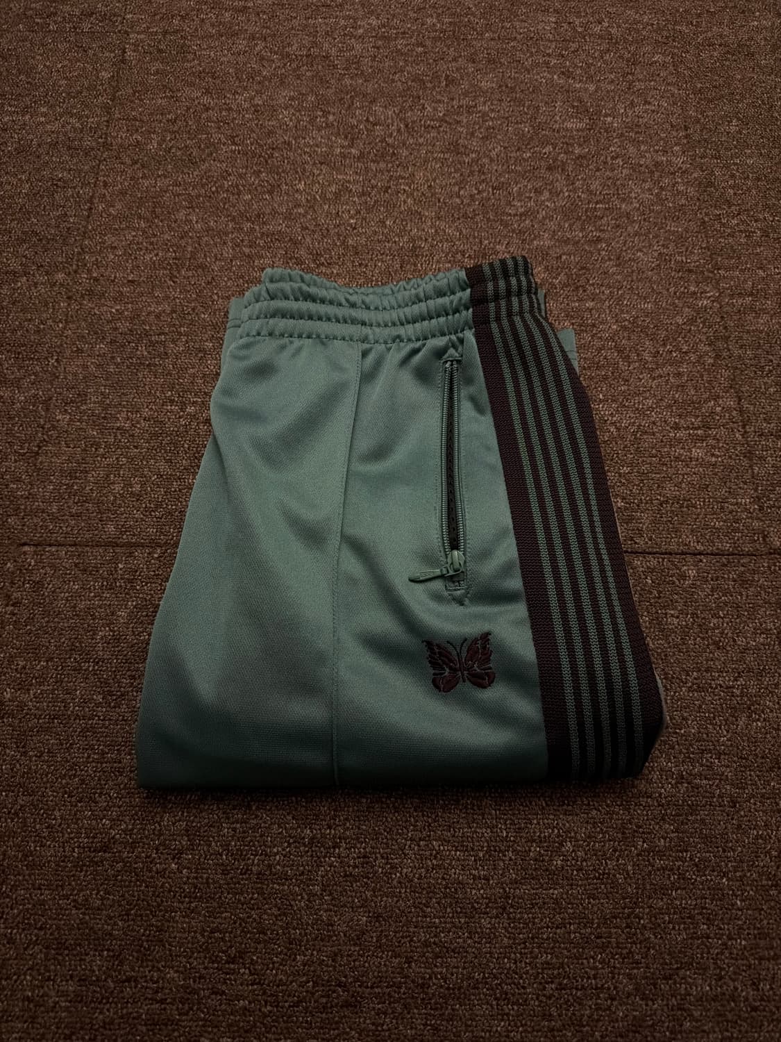 니들스 트랙팬츠 스트레이트 상품이미지1