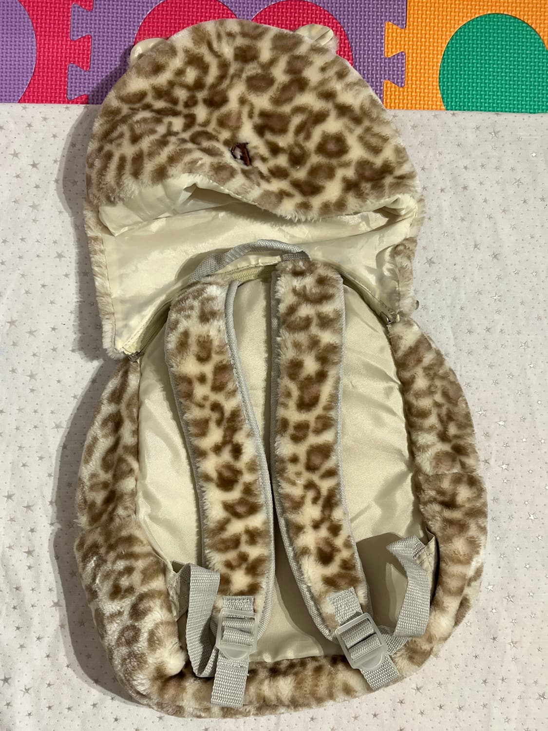 후드가 달린 호피무늬 털가방 〰 상품이미지4