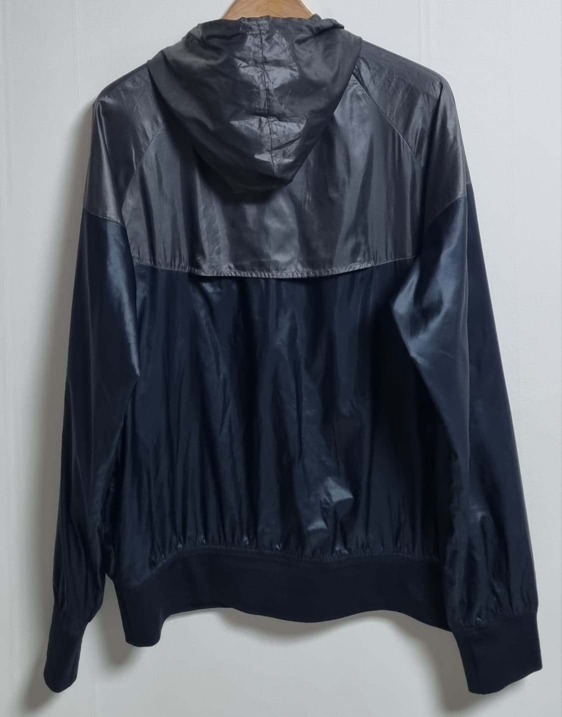 XL ) 나이키 그레이+블랙 우븐 바람막이 윈드러너 상품이미지2