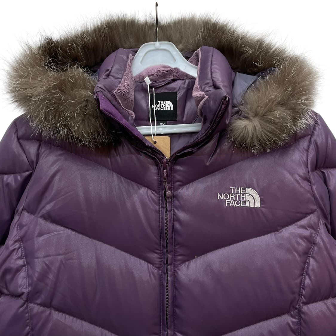 The North Face Fur Hood Down Jacket 상품이미지3