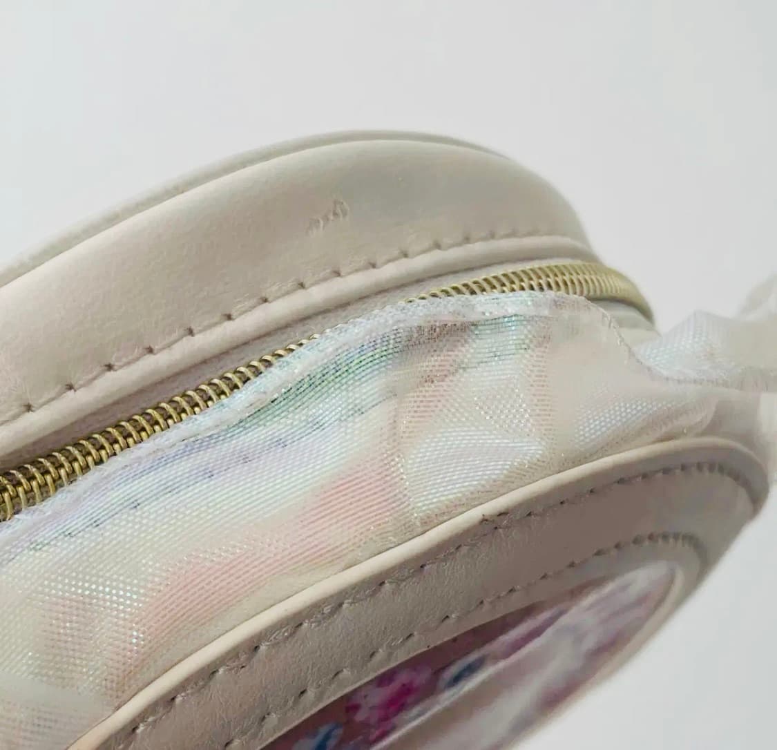 헬로키티 하트모양 프릴 파우치 y2k 상품이미지4