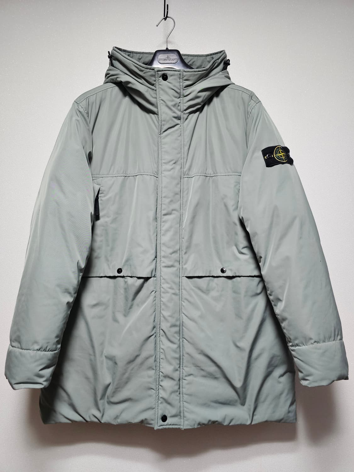 스톤아일랜드 마이크로 트윌 다운 패딩 상품이미지1