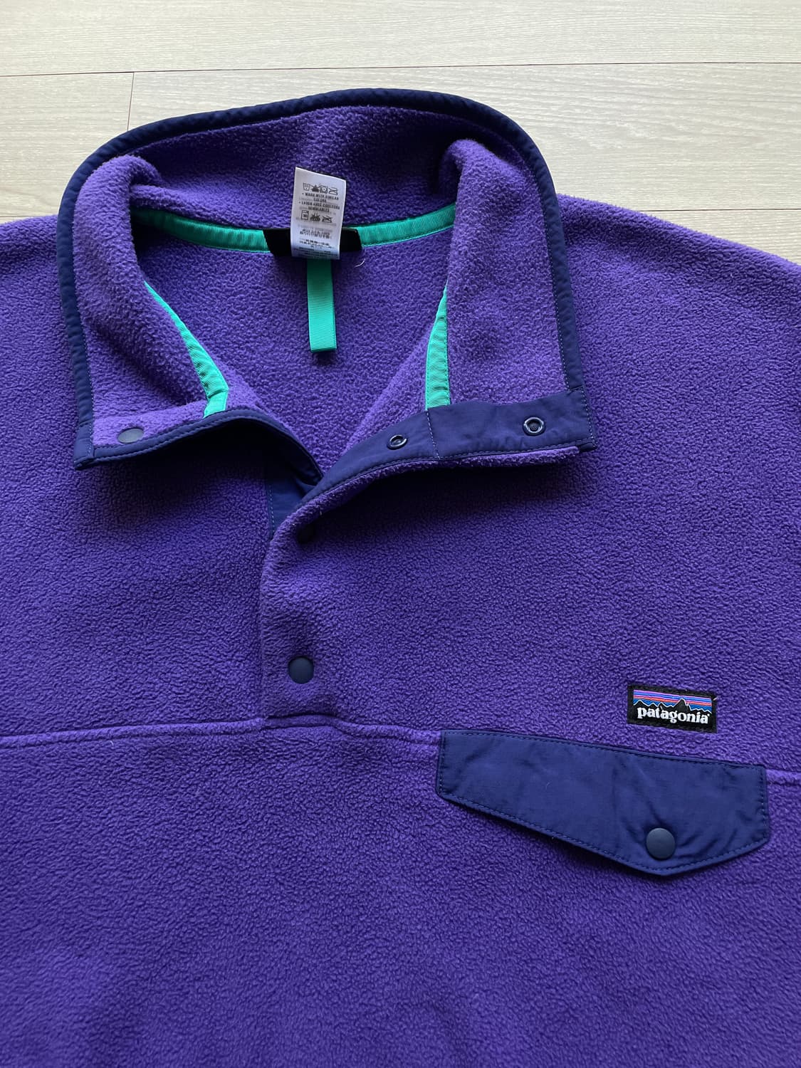 파타고니아 신칠라 퍼플 에반게리온 patagonia 상품이미지4