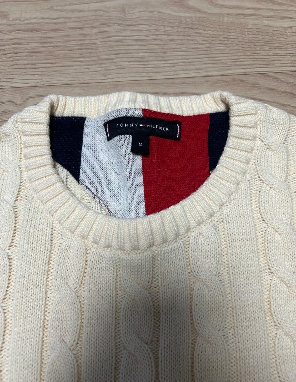 타미힐피거 꽈배기 니트 상품이미지2