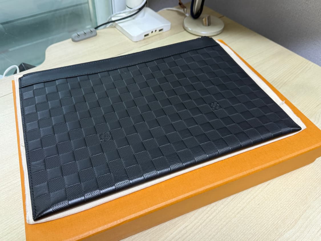 루이비통 다미에 클러치 블랙 상품이미지2