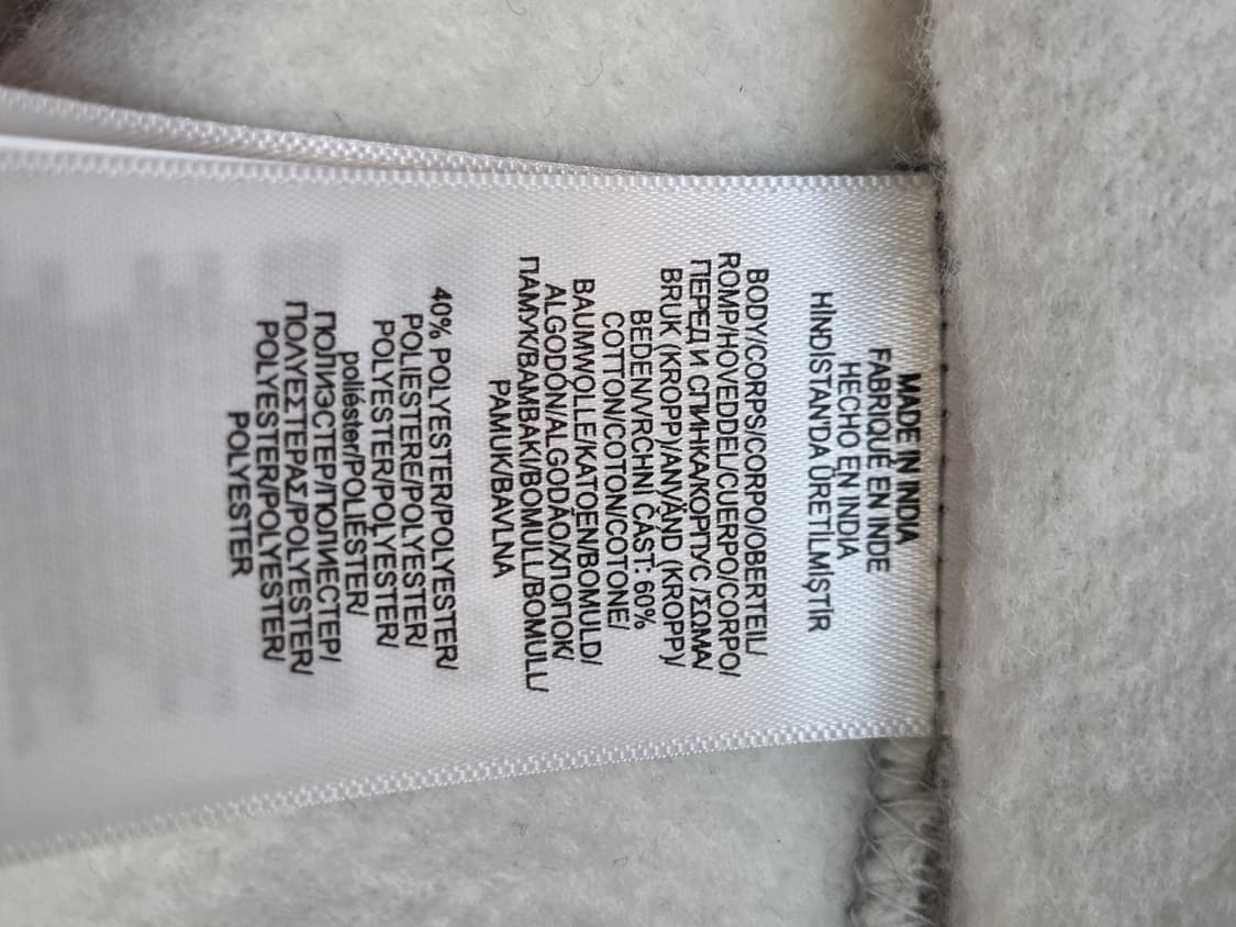 폴로 랄프로렌 후드집업 L사이즈입니다. 무난한 회색이라 어느 옷에도 잘  상품이미지6