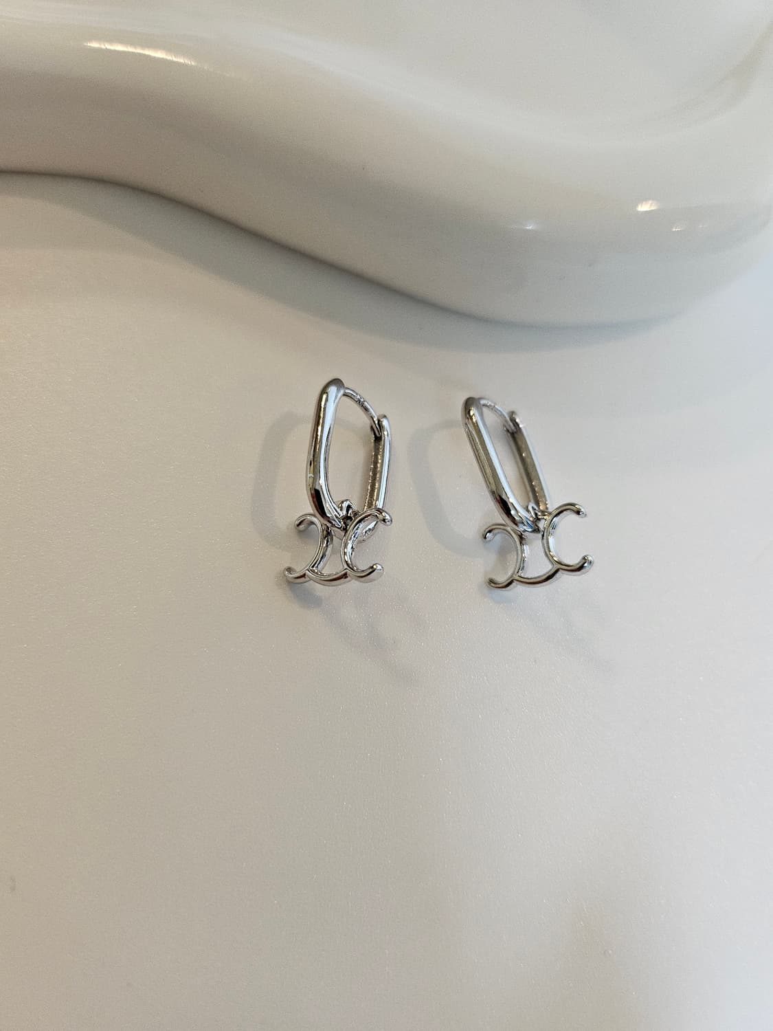 셀린느 트리오페 사각 원터치 귀걸이 은장 상품이미지2