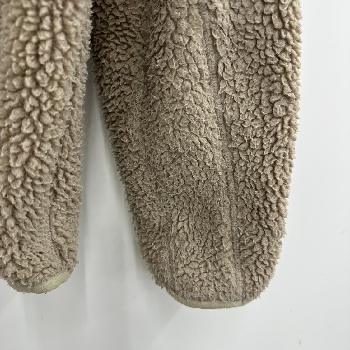 95 네파 여자 양털 뽀글이 점퍼 상품이미지6