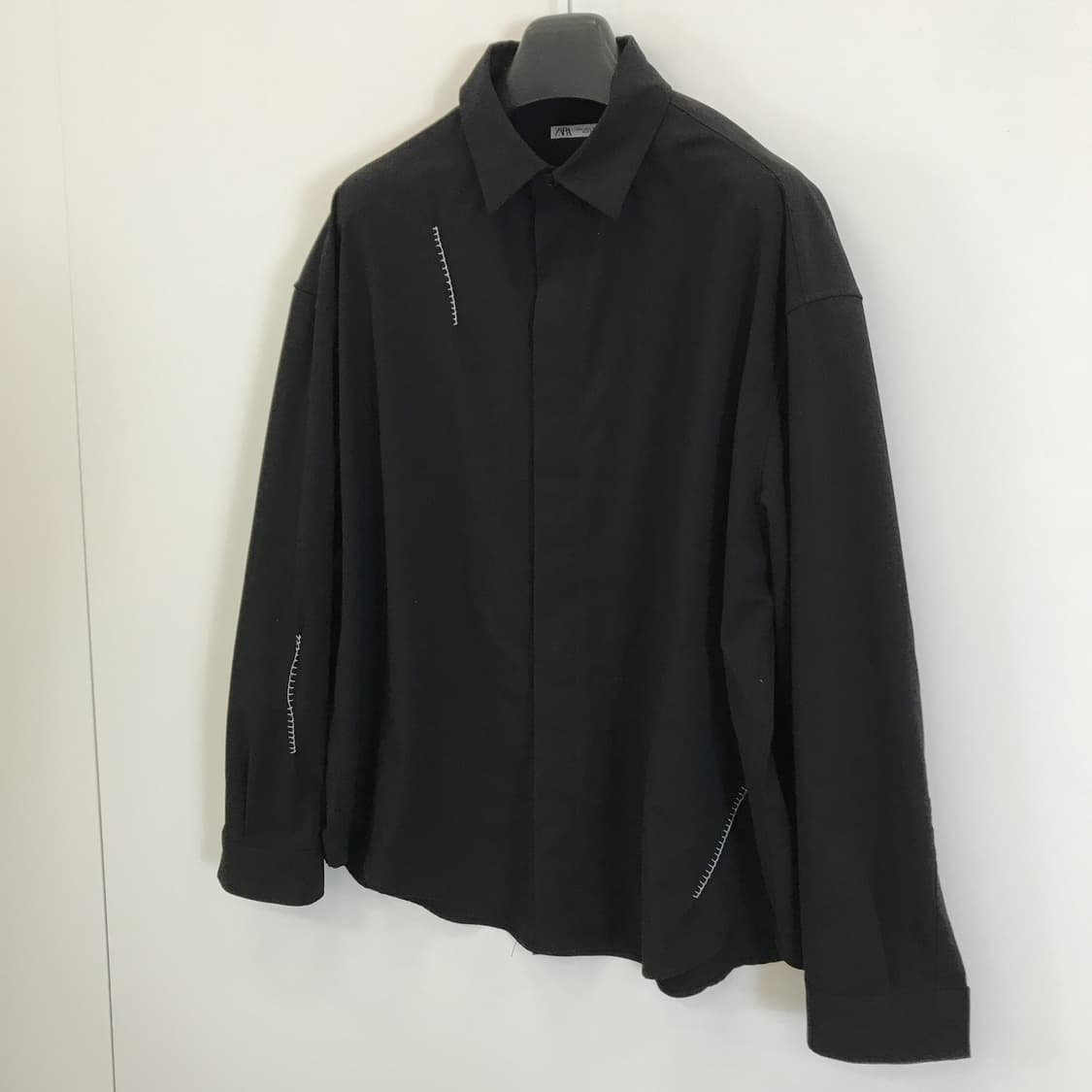 자라 스티치 오버사이즈 셔츠 블랙 [L] 상품이미지2