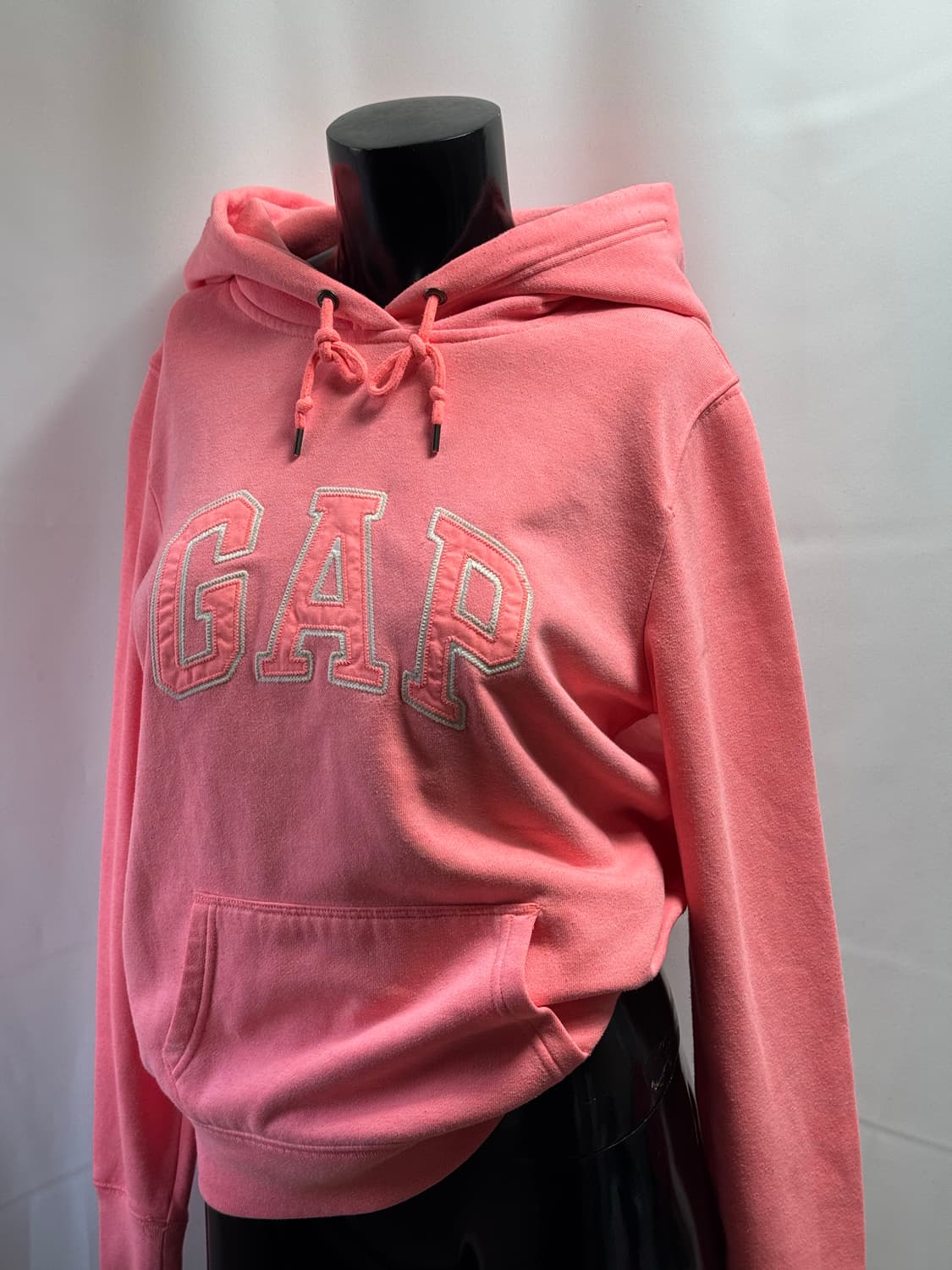 gap / 갭 핑크 자수 후드티 상품이미지2