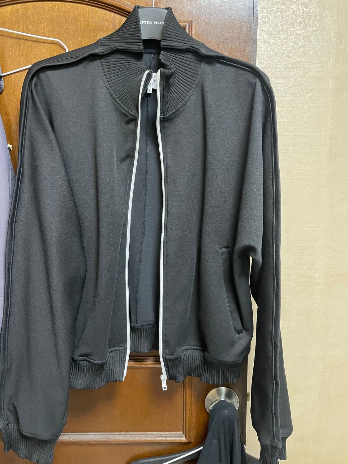 메종 마르지엘라 트랙자켓 50 상품이미지1