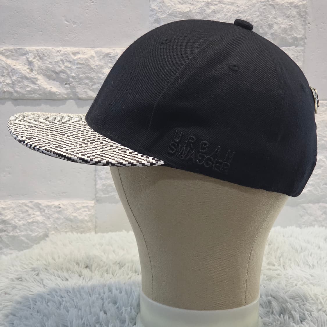 L5-5:어반스웨거 블랙 & 헤링본 챙 스냅백(56-59 cm) 상품이미지4